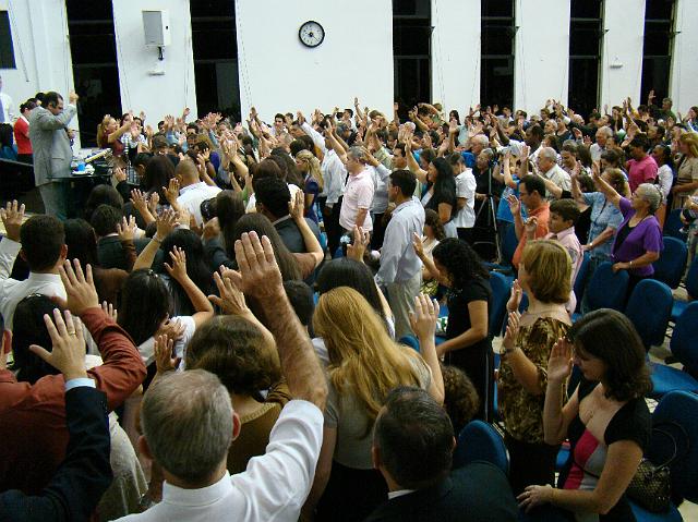 DSC03038.JPG - Pr. Josué Gonçalves ministrando